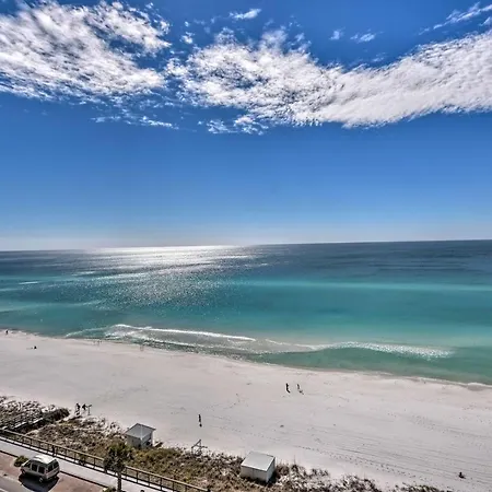 Renovated Luxury Condo With Sweeping Ocean Views!